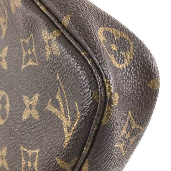 Pochette Accessory Cosmetic Monogram Clutch - Picture 4 of 12